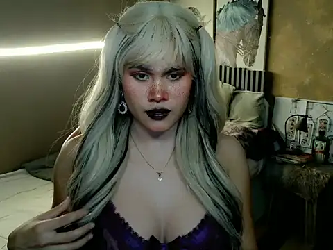 Snapshot of YllanaAltheaXxX chatting on 05/10/26, 07:41 YllanaAltheaXxX online show from 05/10/26, 07:41