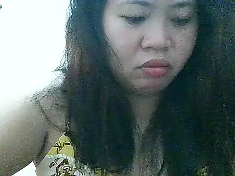 Snapshot of fresh_rosie chatting on 10/13/25, 07:03 fresh rosie online show from 10/13/25, 07:03