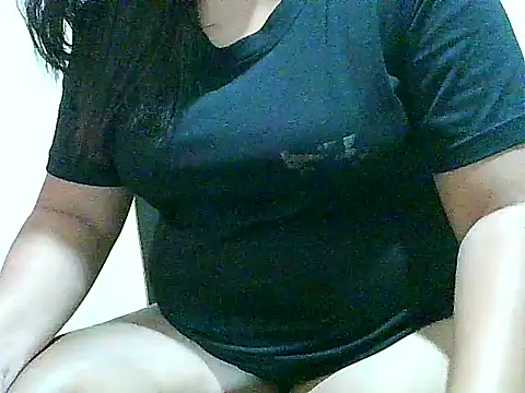 Snapshot of fresh_rosie chatting on 11/21/25, 08:35 fresh rosie online show from 11/21/25, 08:35