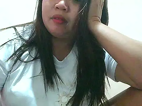 Snapshot of fresh_rosie chatting on 11/27/25, 02:24 fresh rosie online show from 11/27/25, 02:24