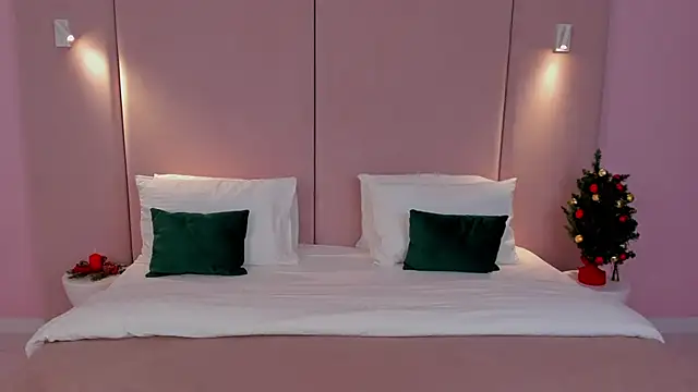 NancyJonson online show from 12/23/25, 03:04