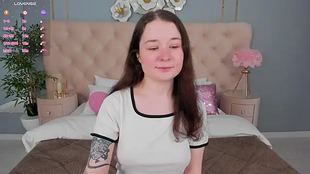 NancyJonson online show from 04/10/26, 03:23