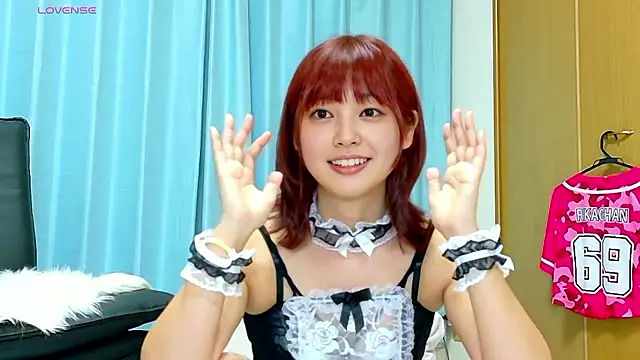 Snapshot of rikachan_perfect chatting on 06/24/26, 01:54 rikachan perfect online show from 06/24/26, 01:54
