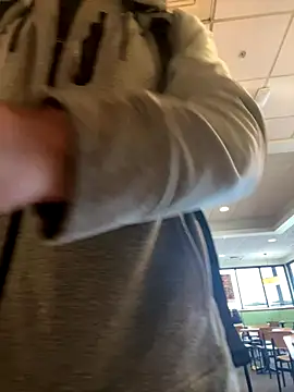 Snapshot of thejohnryancollection chatting on 09/24/25, 06:55 thejohnryancollection online show from 09/24/25, 06:55