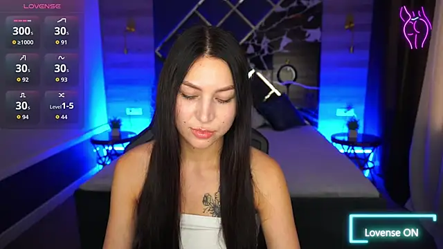 EliseVelour online show from 11/22/25, 01:54