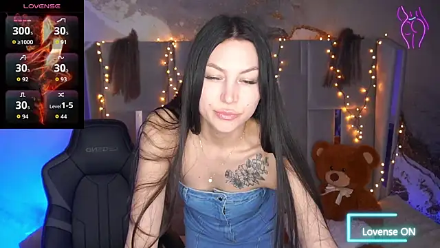 EliseVelour online show from 03/24/26, 01:38