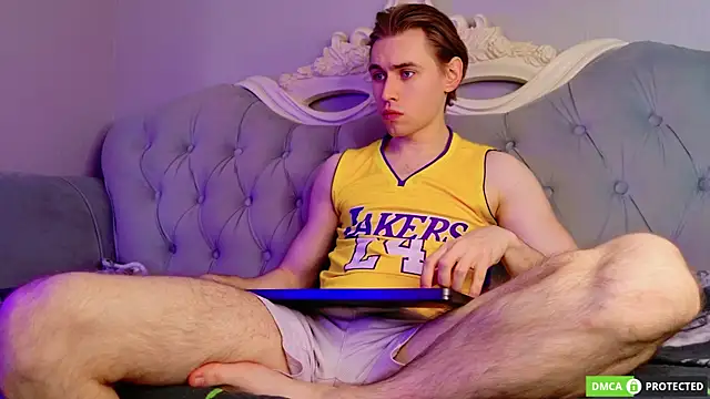 WilliamDyson online show from 04/15/26, 03:35