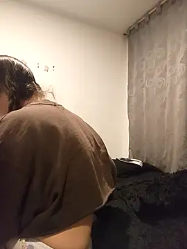 Fernandar2025 online show from 03/22/26, 03:10