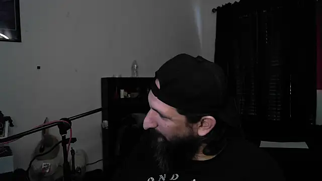DevilPup75  online show from 05/11/26, 04:04