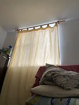 Valen1800 online show from 11/13/25, 07:02