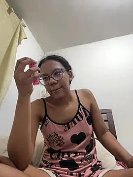 Valen1800 online show from 04/10/26, 01:00