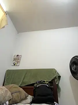 Valen1800 online show from 04/17/26, 08:56