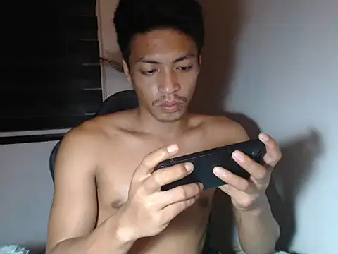 Snapshot of Asian_gregor chatting on 11/11/25, 05:02 Asian gregor online show from 11/11/25, 05:02