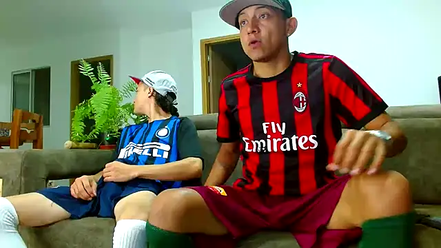 skinny23cm online show from 12/19/24, 09:40