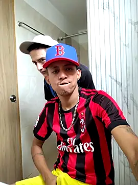 skinny23cm online show from 10/16/25, 02:51