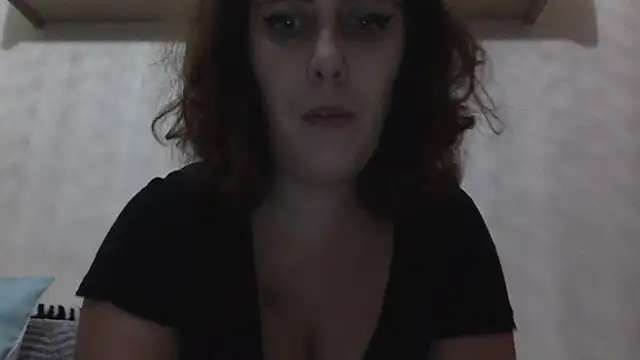 Snapshot of laxinna123 chatting on 10/22/25, 09:36 laxinna123 online show from 10/22/25, 09:36