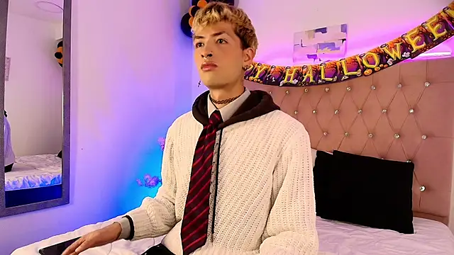 OzorioDany online show from 10/11/25, 03:50