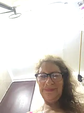 MaryeLunna online show from 02/21/26, 12:11