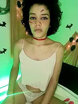 Snapshot of ancesstral_angel chatting on 10/20/25, 12:11 ancesstral angel online show from 10/20/25, 12:11