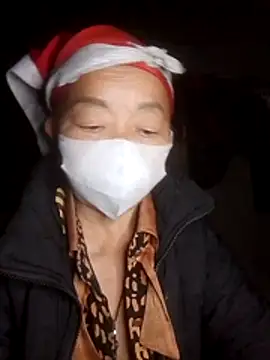 Snapshot of VangLe73 chatting on 01/15/26, 10:09 VangLe73 online show from 01/15/26, 10:09