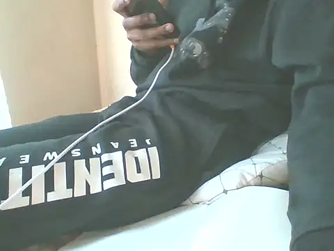 bhutimjongeni online show from 02/15/26, 02:36