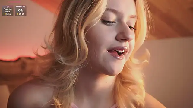 Nerissa xo online show from 11/16/25, 08:36