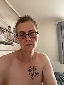 Curvy-Jinx online show from 10/02/25, 07:37