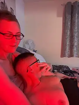 Curvy-Jinx online show from 10/02/25, 07:43