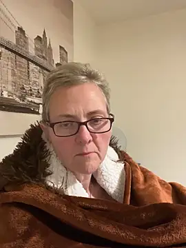 Curvy-Jinx online show from 11/10/25, 09:14