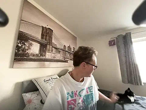 Curvy-Jinx online show from 03/11/26, 08:42