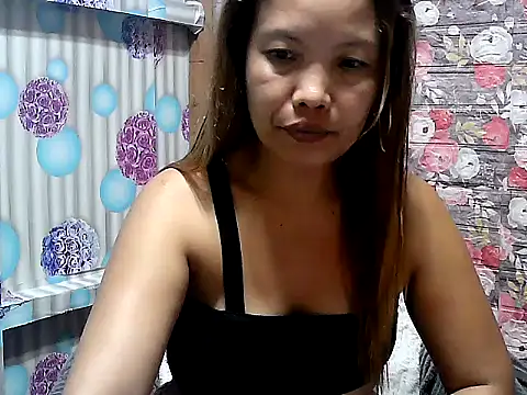 Snapshot of AsianHorny4uxx chatting on 10/11/25, 07:18 AsianHorny4uxx online show from 10/11/25, 07:18