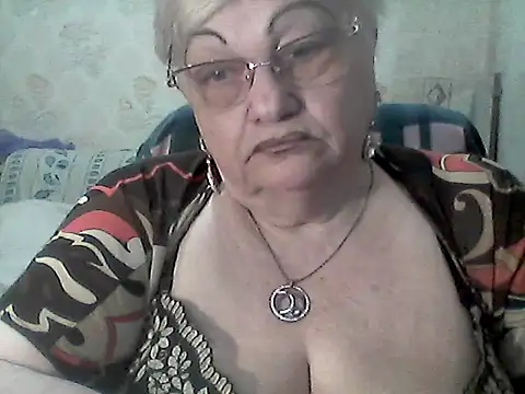 Snapshot of NatalieNorth chatting on 05/03/26, 05:30 NatalieNorth online show from 05/03/26, 05:30