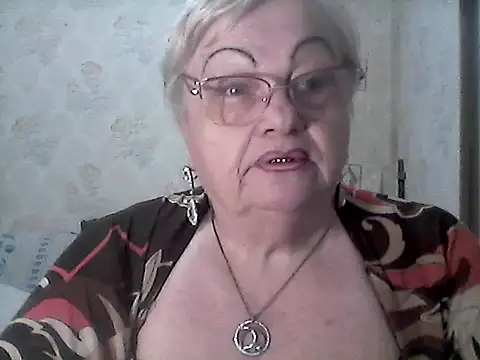 Snapshot of NatalieNorth chatting on 05/11/26, 10:40 NatalieNorth online show from 05/11/26, 10:40