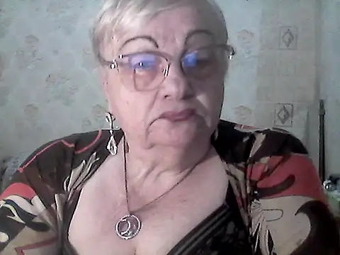 Snapshot of NatalieNorth chatting on 05/17/26, 01:03 NatalieNorth online show from 05/17/26, 01:03