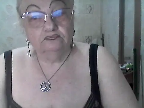 Snapshot of NatalieNorth chatting on 07/14/26, 08:58 NatalieNorth online show from 07/14/26, 08:58
