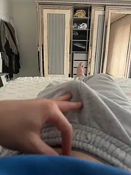 Kratex82 online show from 03/20/26, 02:33