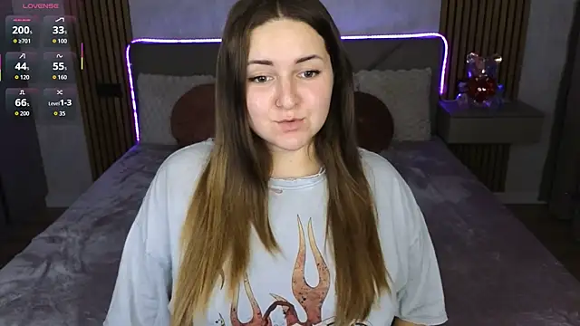 Mysti Kate online show from 10/18/25, 03:35