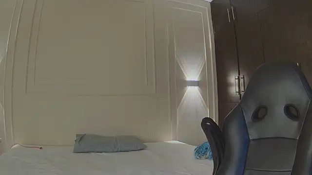 rachell owen online show from 12/23/25, 05:05