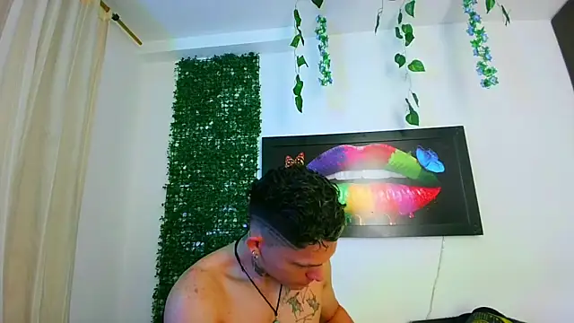 Snapshot of Kieran_kian chatting on 05/13/26, 12:19 Kieran kian online show from 05/13/26, 12:19
