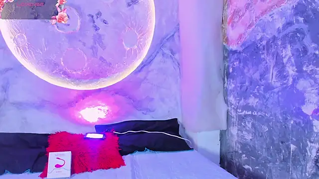 katierouge  online show from 10/03/25, 03:36