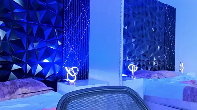 katierouge  online show from 01/08/26, 04:15