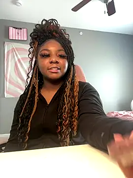 Snapshot of TastyRuby chatting on 11/14/25, 05:22 TastyRuby online show from 11/14/25, 05:22