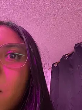 Dominic Schmit01 online show from 04/26/26, 11:02