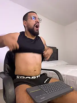 vincentjaxon online show from 11/05/25, 10:48