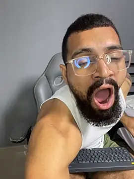 vincentjaxon online show from 03/18/26, 11:57