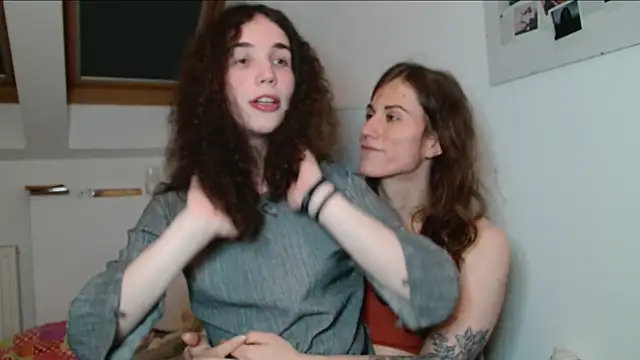 tsbubbles760 online show from 10/16/25, 08:32