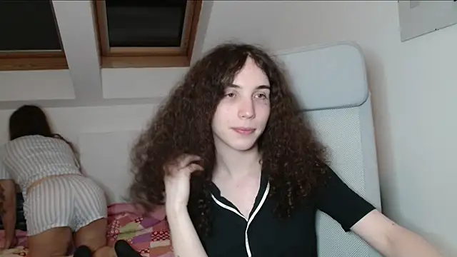 tsbubbles760 online show from 10/19/25, 09:48