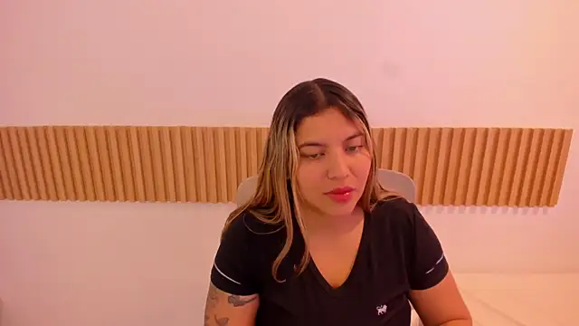 OliviaSweett online show from 07/08/26, 06:45