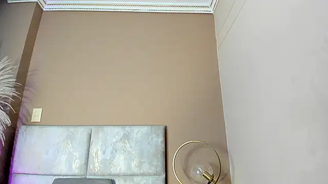 LunaAspen  online show from 05/28/26, 06:49