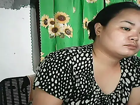 CreamyPussy4uxx online show from 11/01/25, 10:12